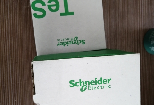 2020.06.17上海盛霞 SCHNEIDER 繼電器到貨照片