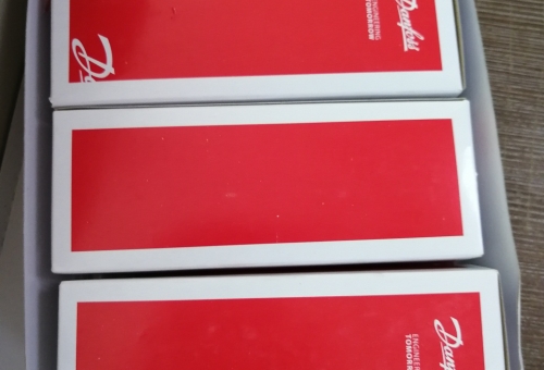 2021.09.30上海盛霞DANFOSS壓力變送器到貨照片