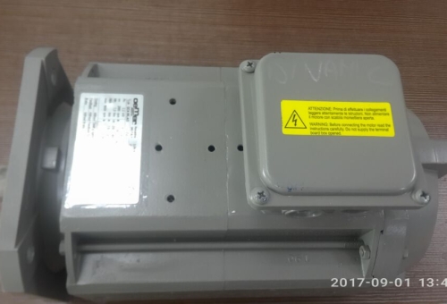 9月3日上海盛霞OEMER電機(jī)到貨照片